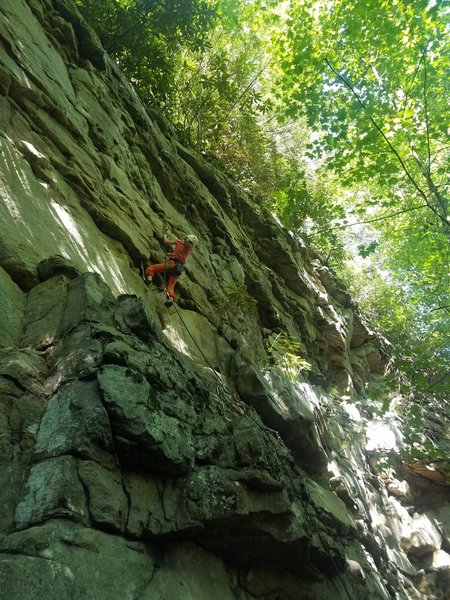 guest river gorge rock climbing