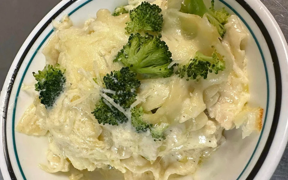 Buddy's Market Chicken Alfredo Lasagna