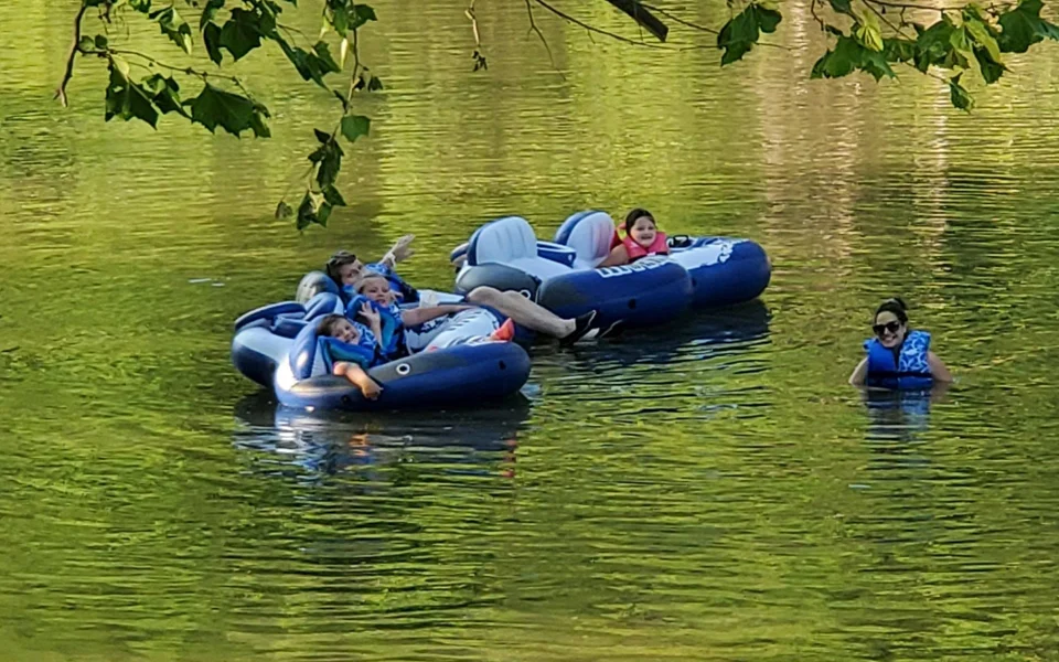 Clinch River Life Tubing